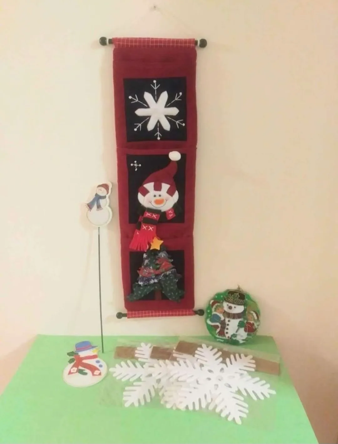 Christmas Decorations ($1 - $5 each) image indicator(3)