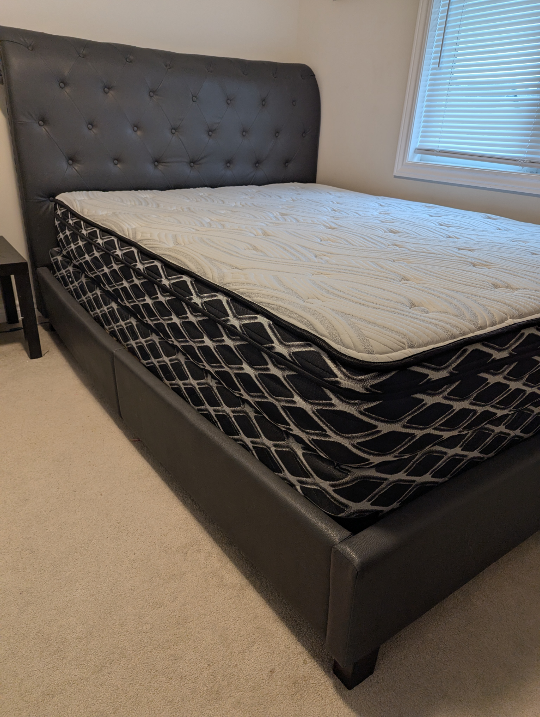 Queen-size bed frame and mattress - photo 3