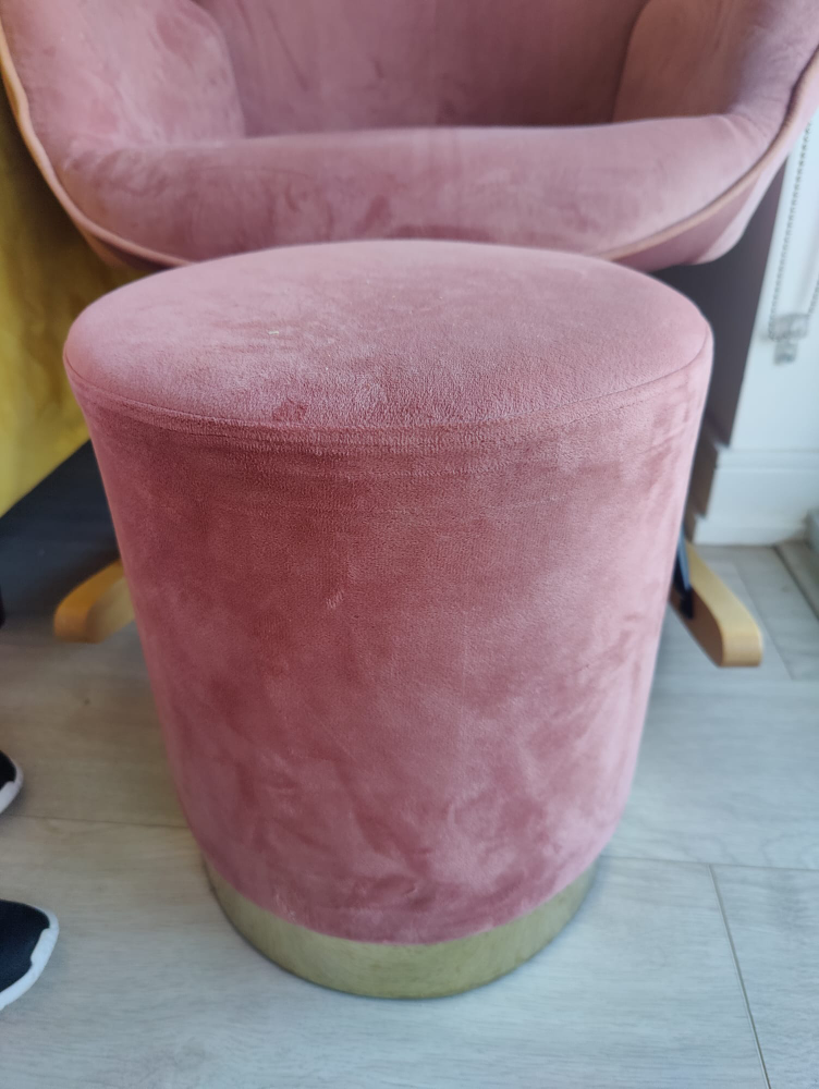 Pink Rocking Chair with Ottoman – Cozy & Stylish - photo 2