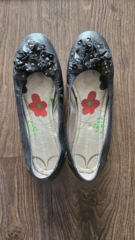 NEGOTIABLE - Black Flower Flats, Size 7.5