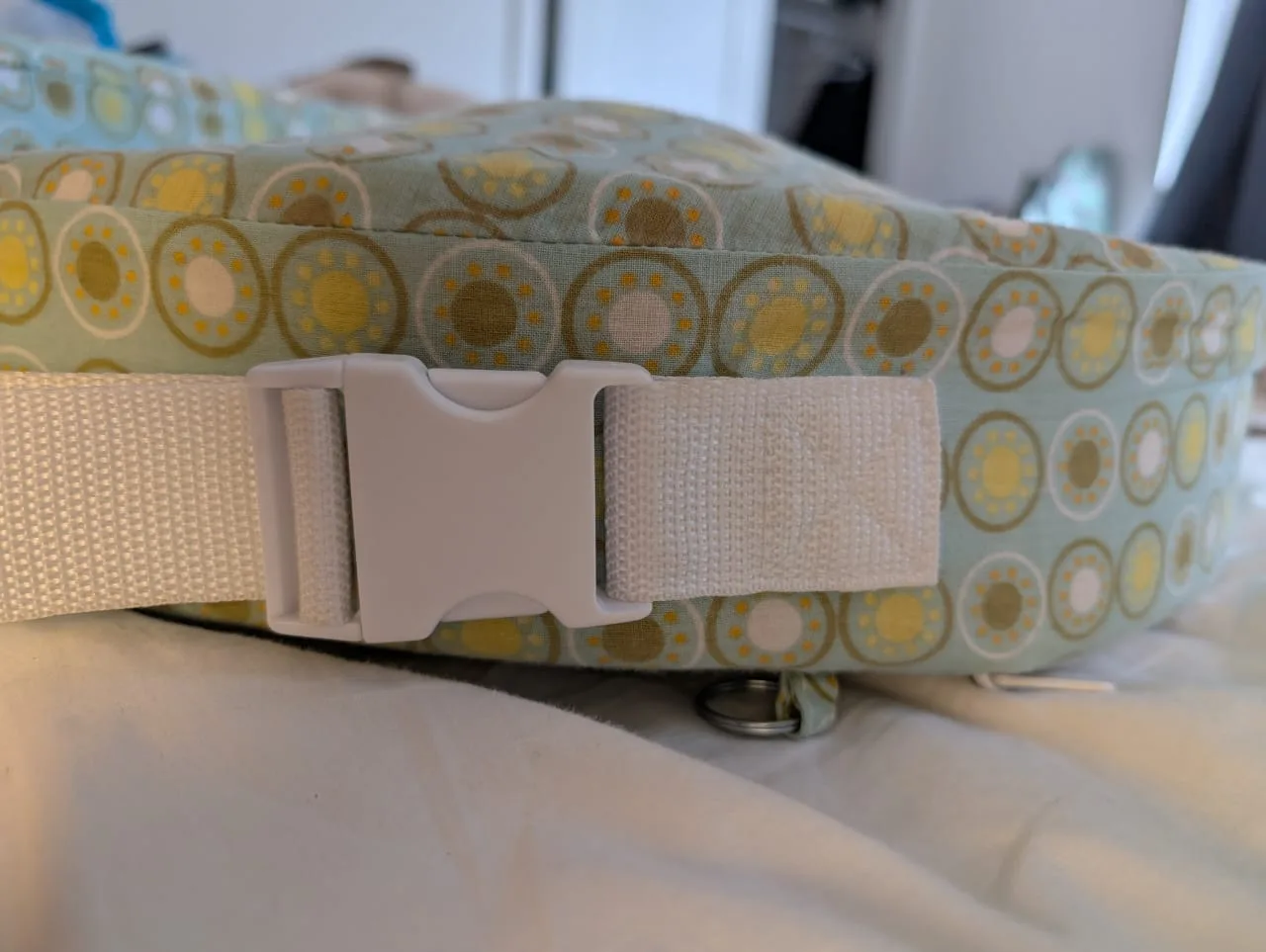 My Brest Friend Professional Nursing Pillow – Excellent Shape image indicator(3)