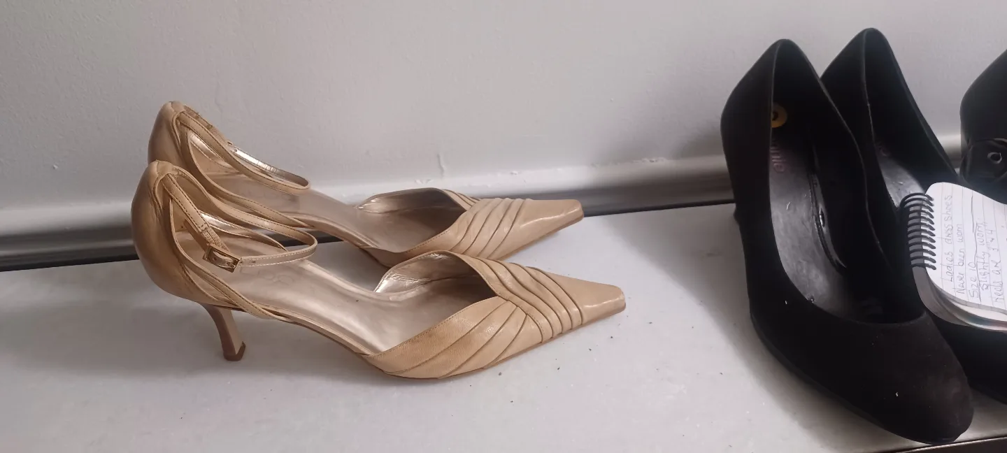 ALDO Beige Ankle Strap Heels image indicator(2)