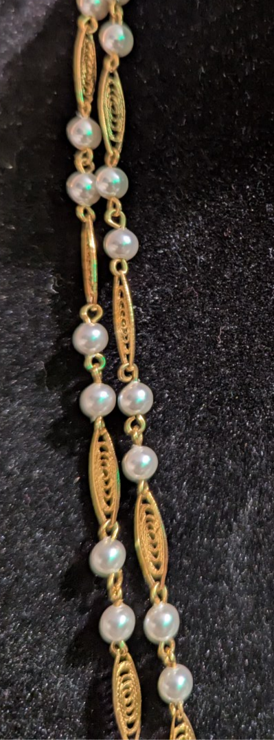 Vintage Trifari Necklace - Gold Tone and Faux Pearl - photo 2