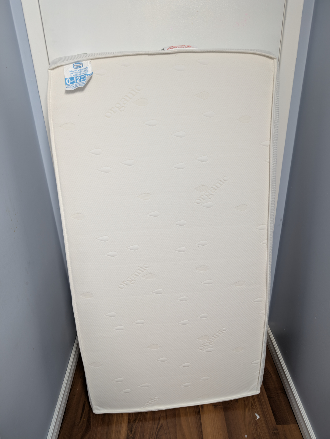 Simmons Dual-Sided Crib Mattress