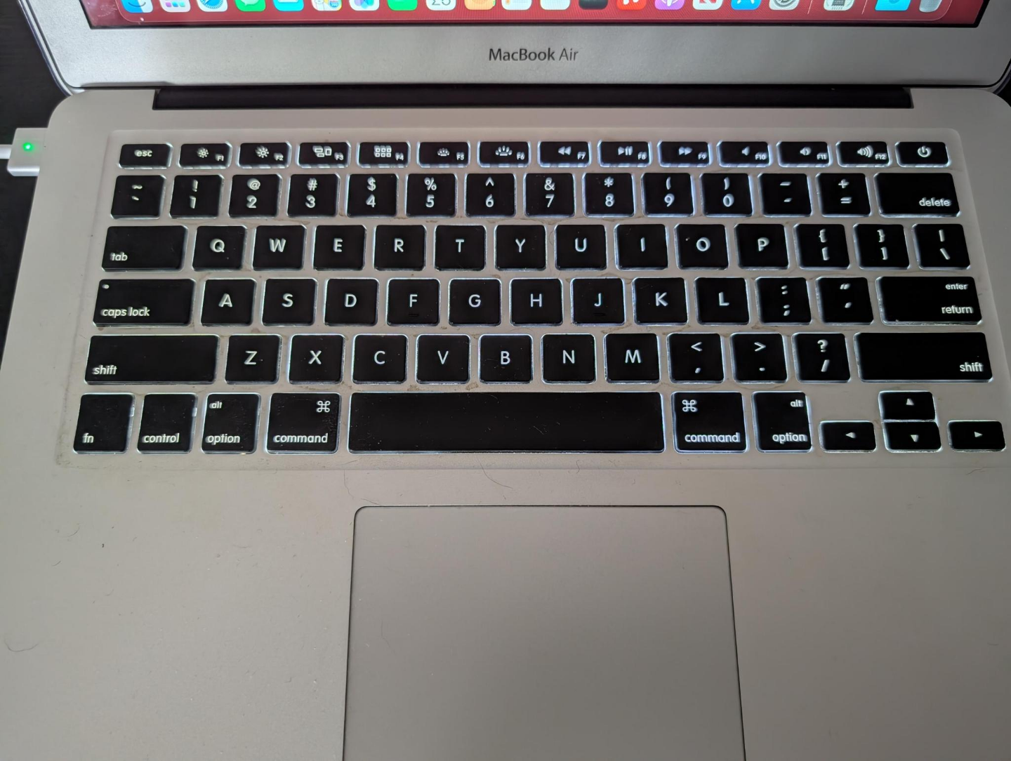 MacBook Air (13-inch, 256GB) - photo 2