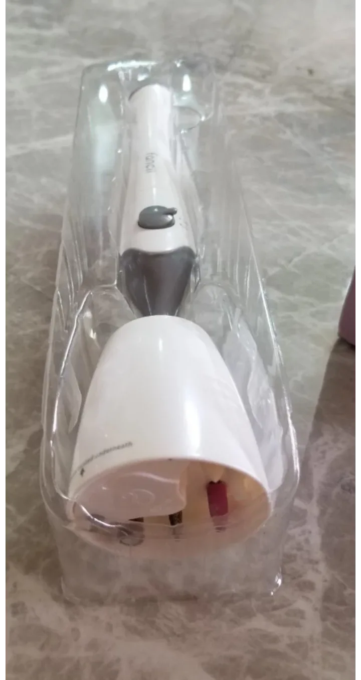 MYNT Manic Pedi Set with UV Dryer  Thrifty pick 💚 image indicator(5)