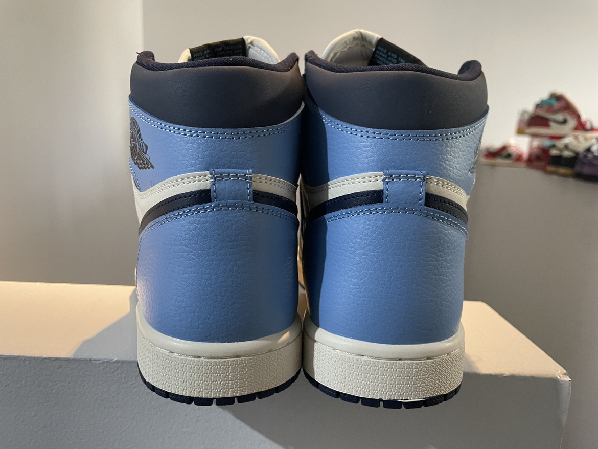 AJ1 - photo 4