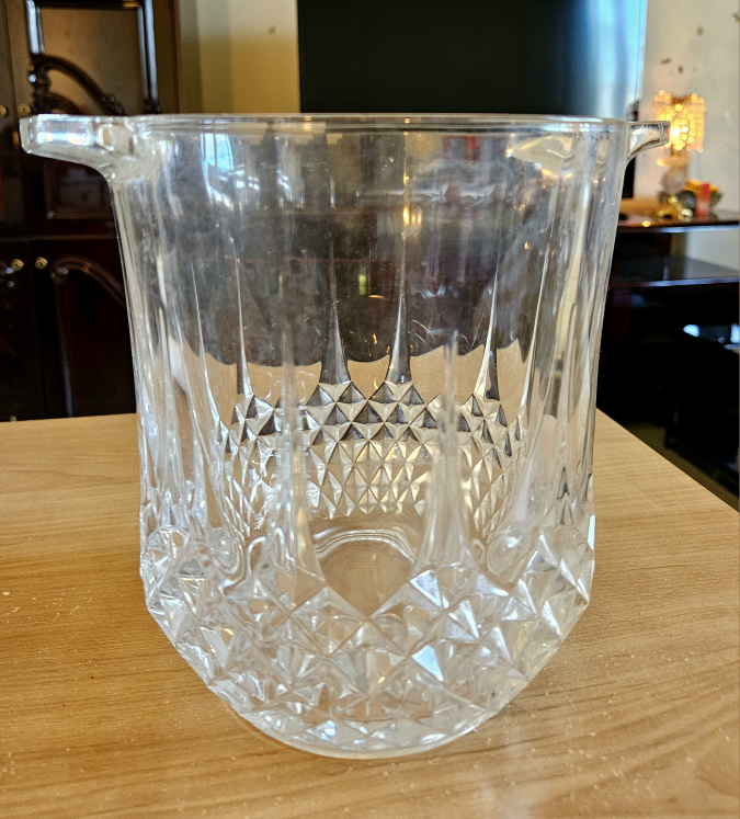 Vintage Large Crystal Champagne Ice Bucket💚