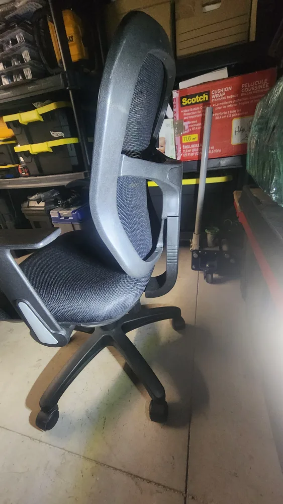 Black Mesh Office Chair image indicator(4)