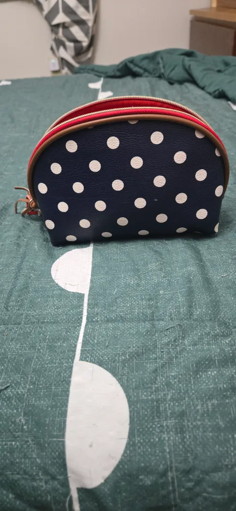 Cute Polka Dot Makeup Bag thumbnail