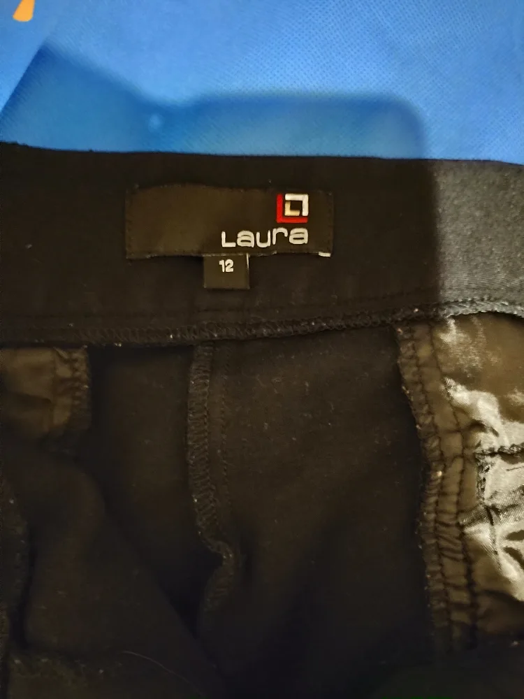 Laura Size 12 Black Pants image indicator(2)