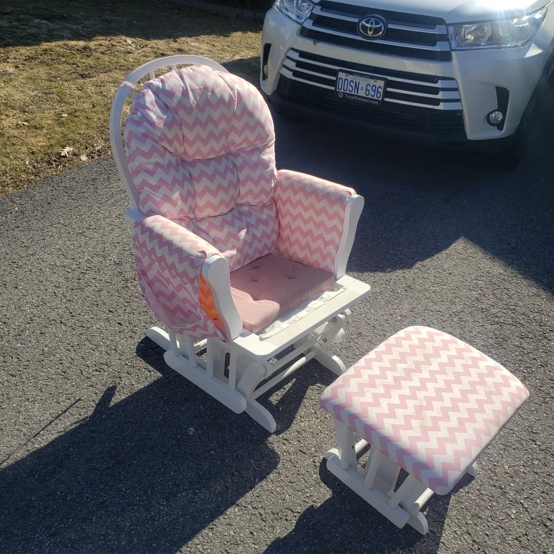 White Rocking Chair and Ottoman with Pink Chevron Cushions image indicator(2)