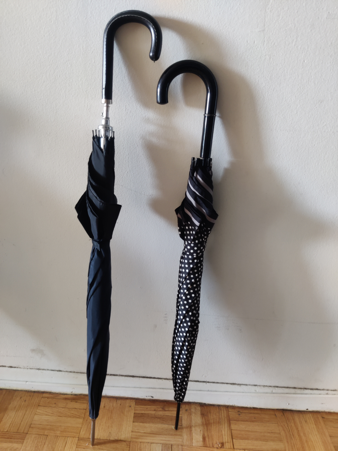 Two stylish umbrellas - photo 2