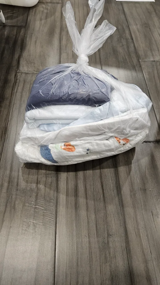 Baby towels, blankets, muslins image indicator(2)