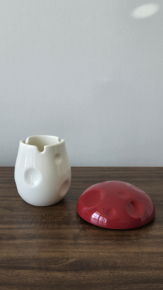 Vintage Mushroom Ashtray or Cookie jar - Ceramic in red - photo 3