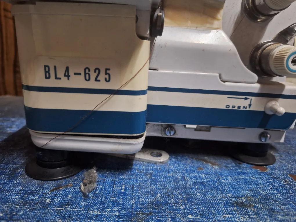 Juki Baby Lock Serger MO-3716 DD6-500 image indicator(2)