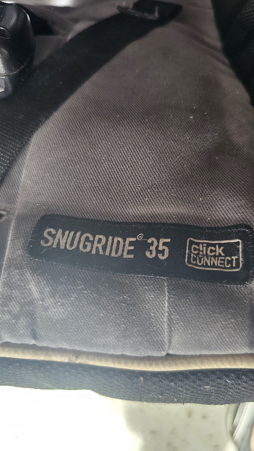 Snugride 35 Car Seat with Base - photo 2