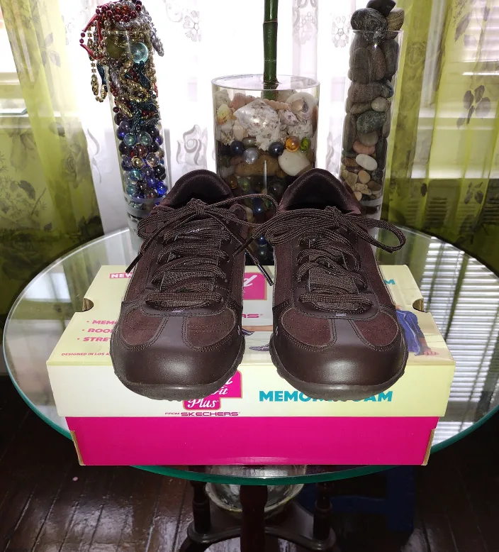 Skechers Relaxed Fit Plus Memory Foam Brown Women's Shoes 💚 image indicator(5)
