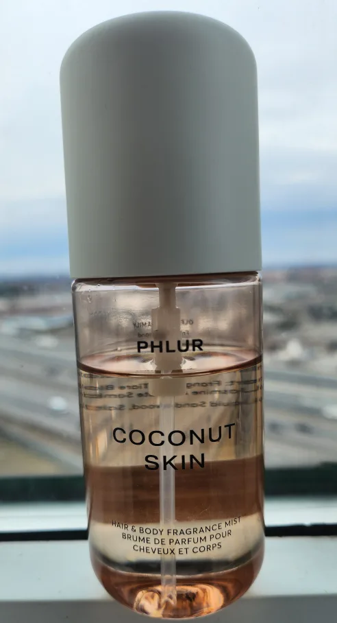 PHLUR Coconut Skin Hair & Body Fragrance Mist image indicator(2)