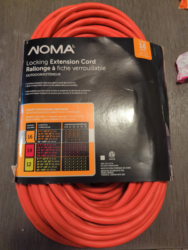 NOMA Locking Extension Cord - 16 Gauge - Outdoor