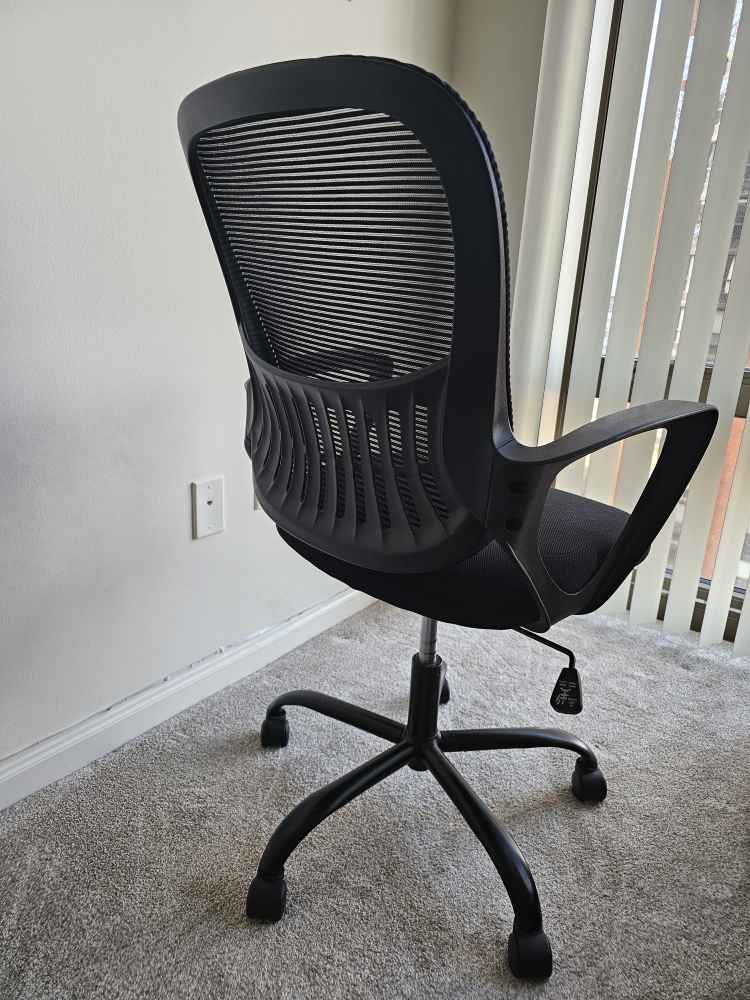 Black Mesh Office Chair with Adjustable Height - photo 3