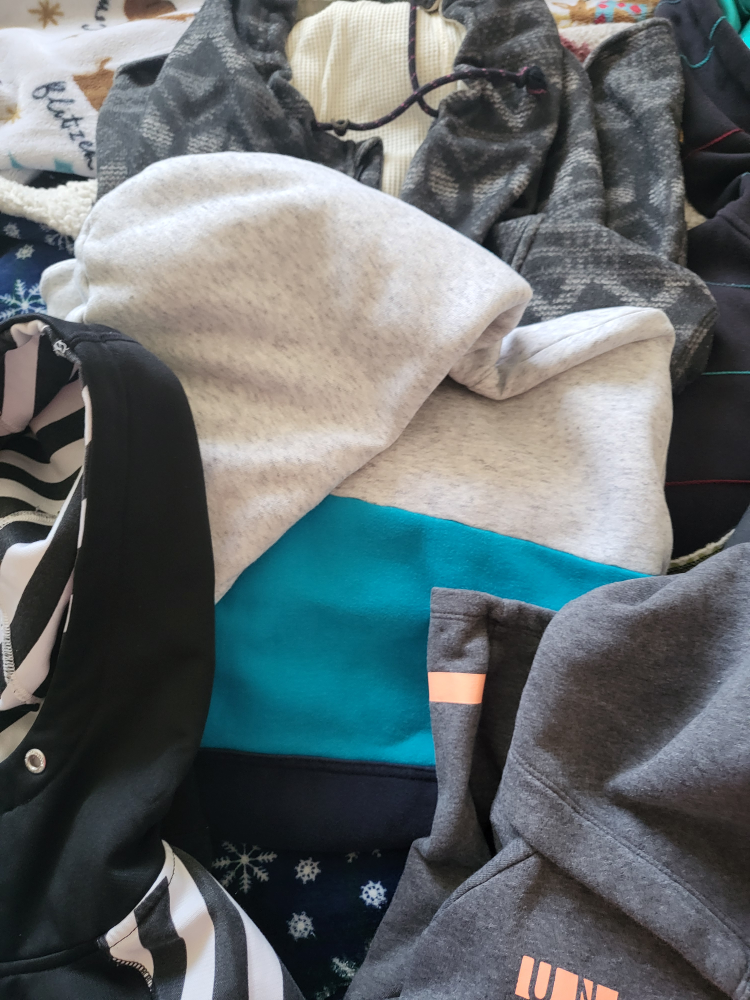Bundle of women's clothes - photo 4