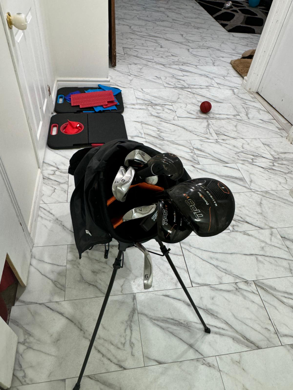Pre-owned Golf Club Set with Stand Bag - photo 4