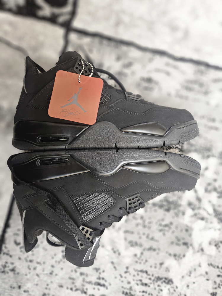Jordan 4 Black Cat Size 9.5 - photo 2