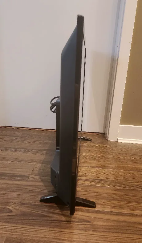 LG 32" HD LED TV image indicator(5)