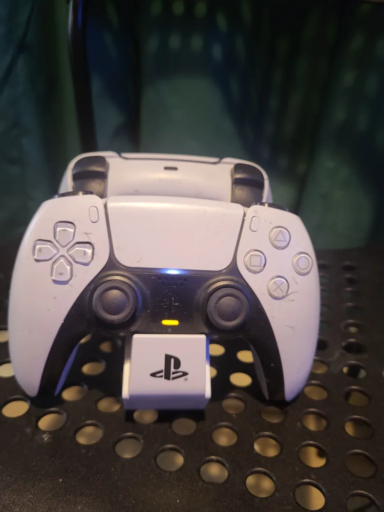 Pair of PlayStation 5 DualSense Controllers - White image indicator(2)
