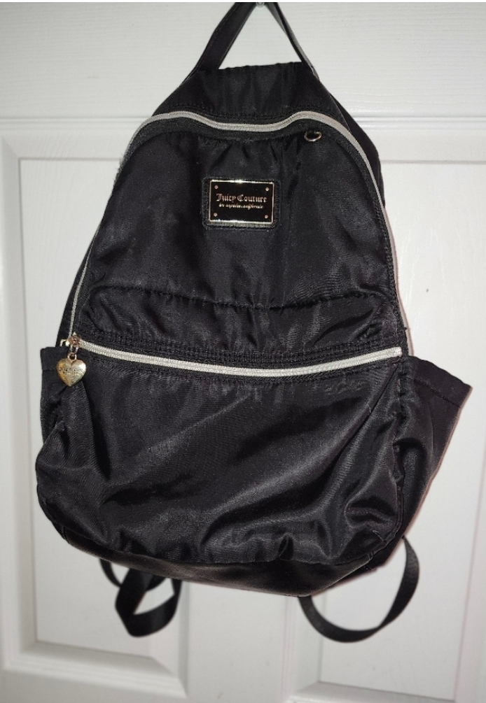 Juicy Couture Black Backpack #freecycle 🇨🇦