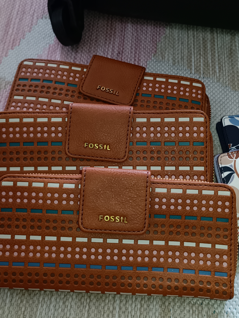 Fossil Wallets