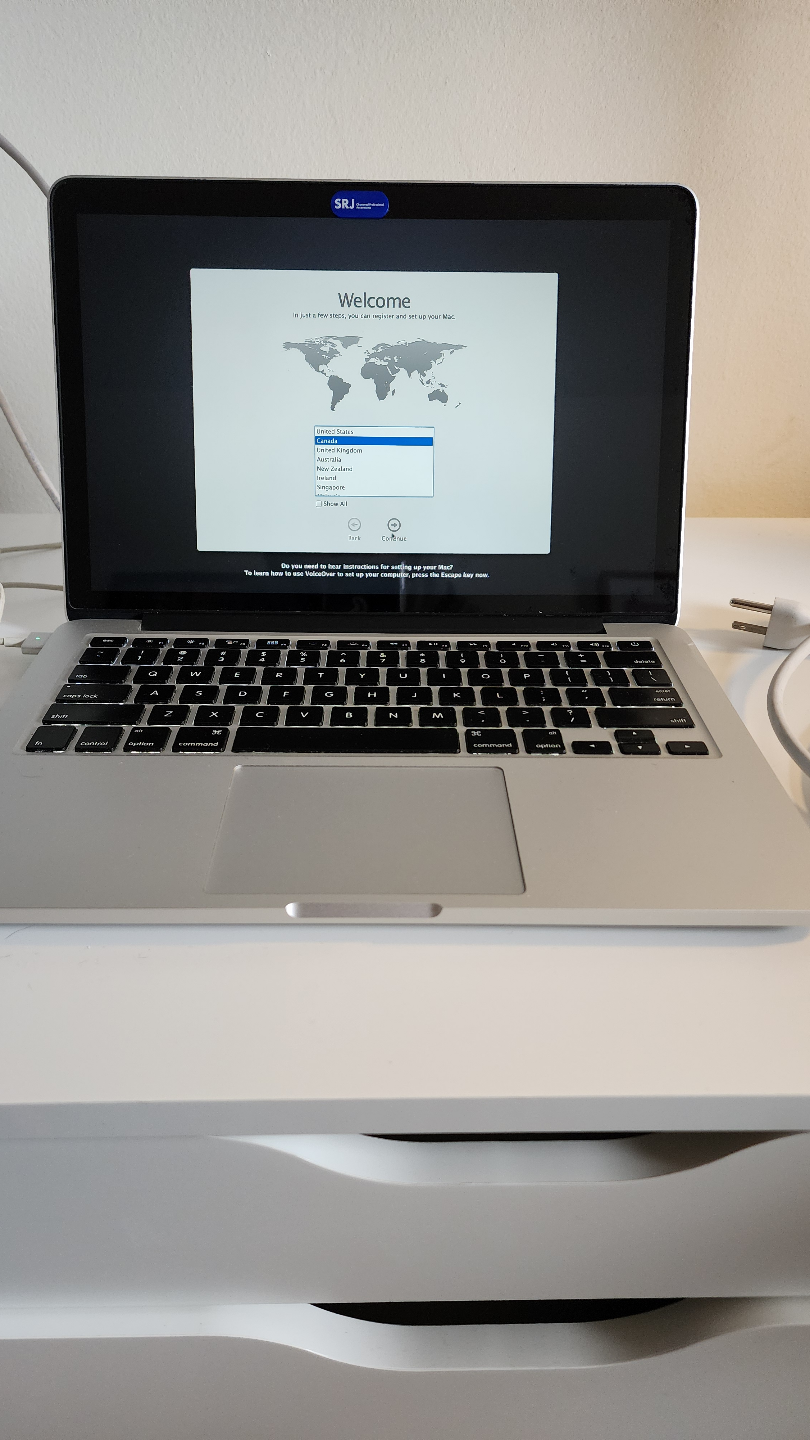 MacBook Pro 13" with Charger