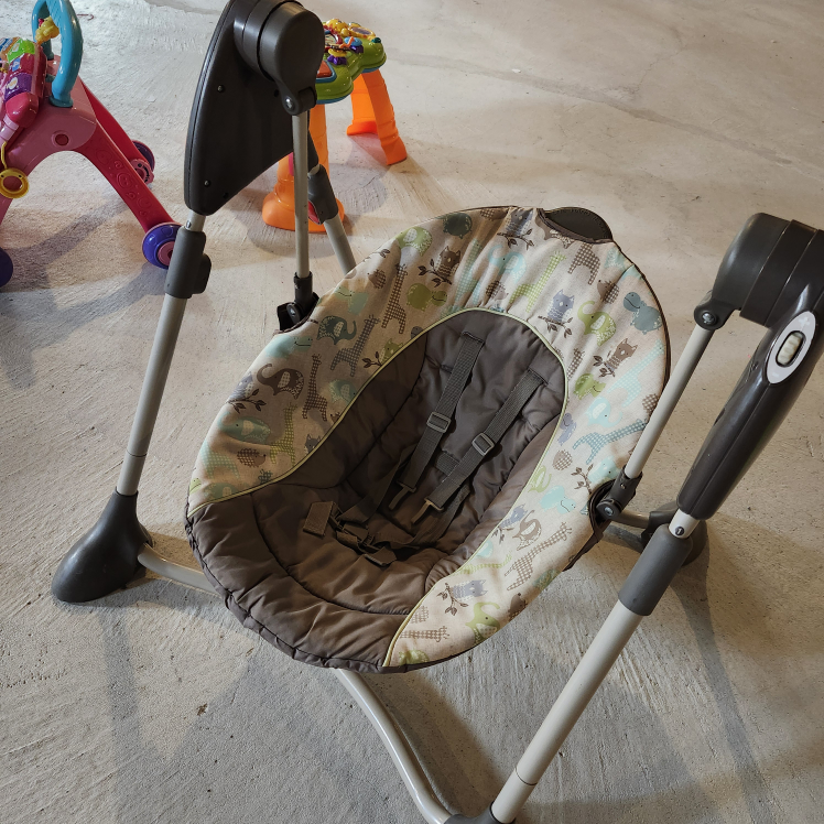 Baby Swing and Rocker - photo 2