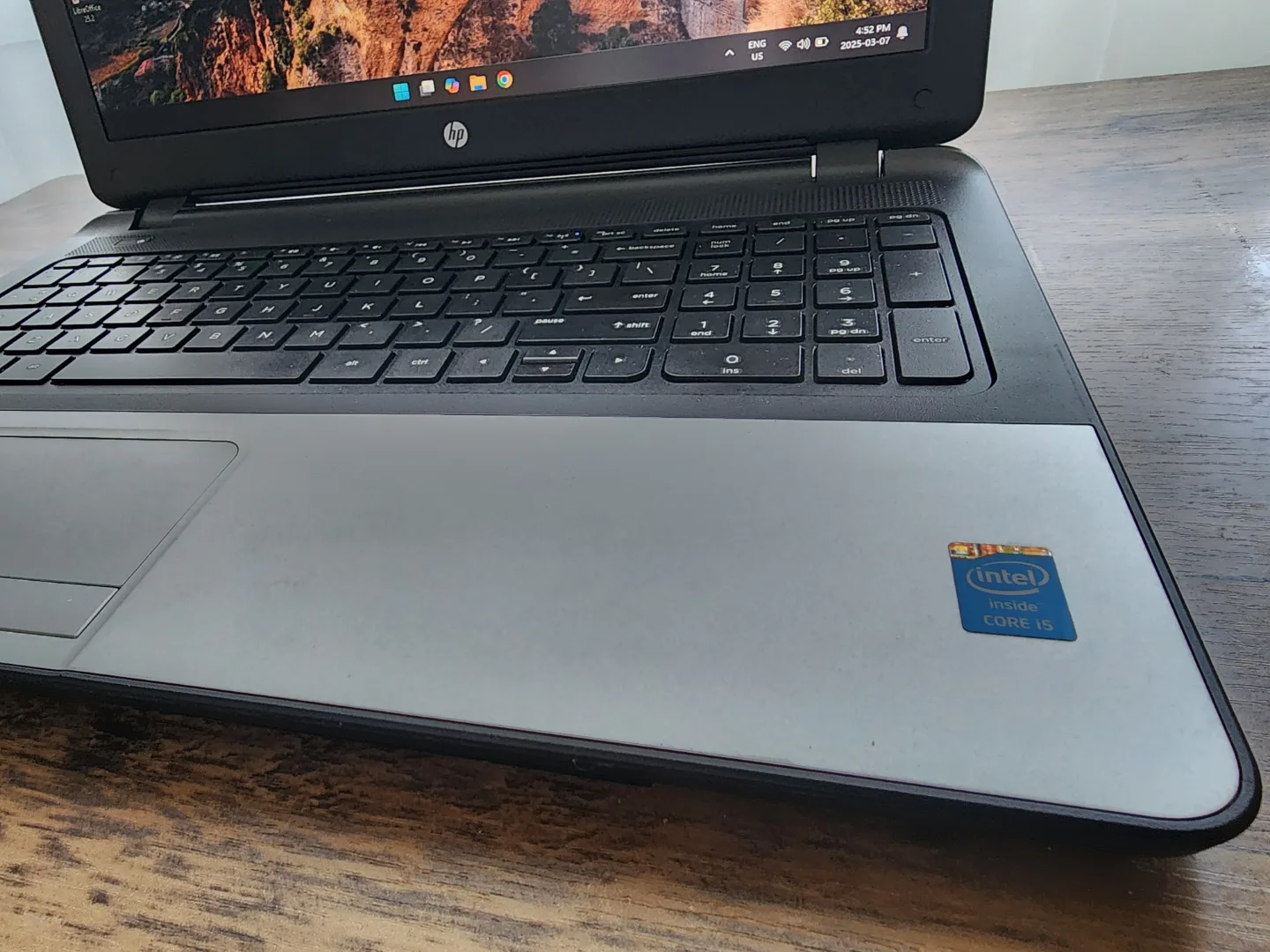 HP Laptop - Intel Core i5 image indicator(3)