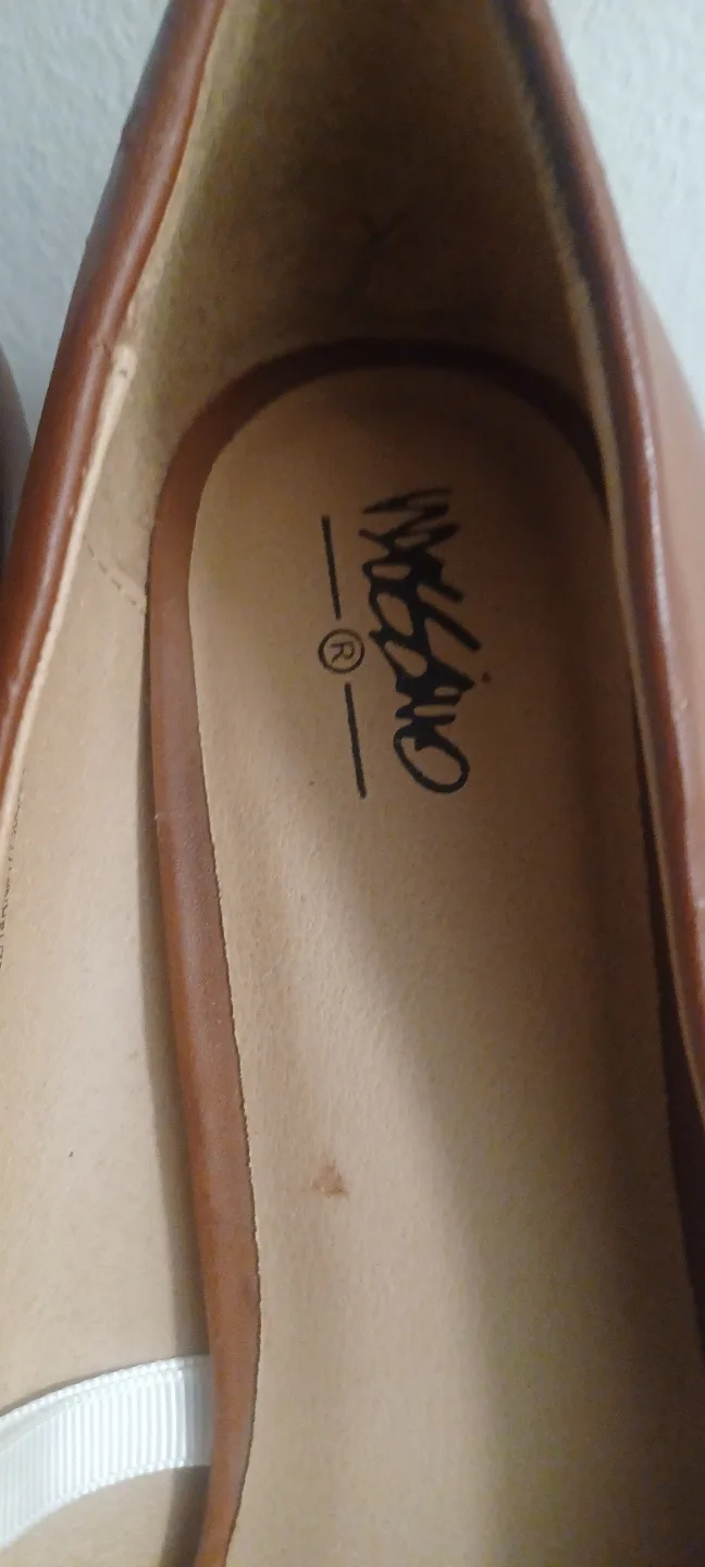 Women's Brown Leather-Look Heels, Size 10 image indicator(2)