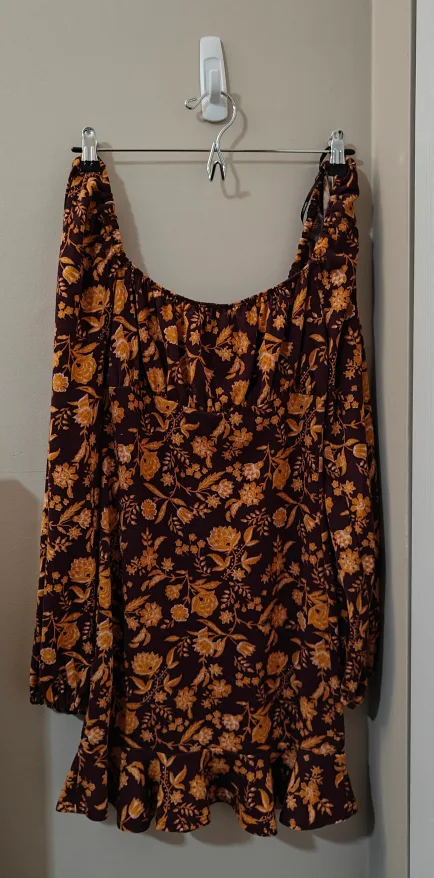 Forever 21 Mustard Floral Mini Dress💖🧡 image indicator(4)