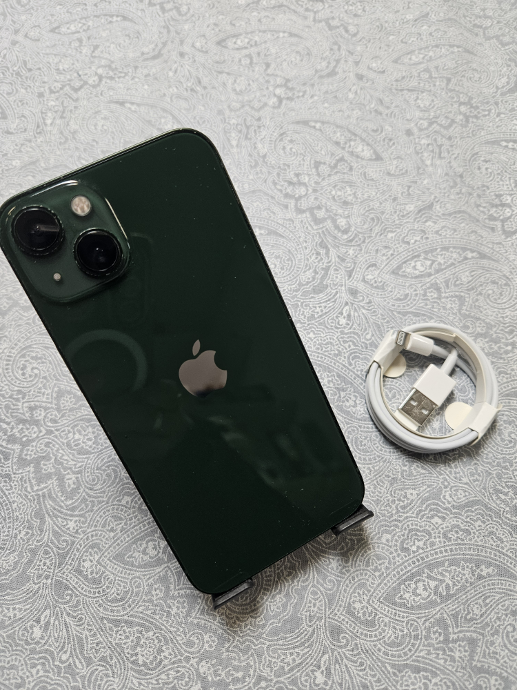 iPhone 13 Midnight Green - Excellent Condition - photo 2