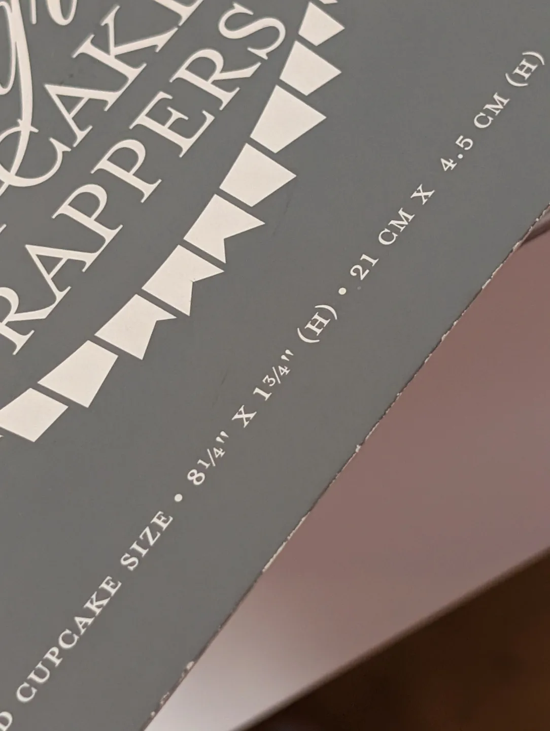 🧁Brand New Weddingstar Filigree Cupcake Wrappers image indicator(5)