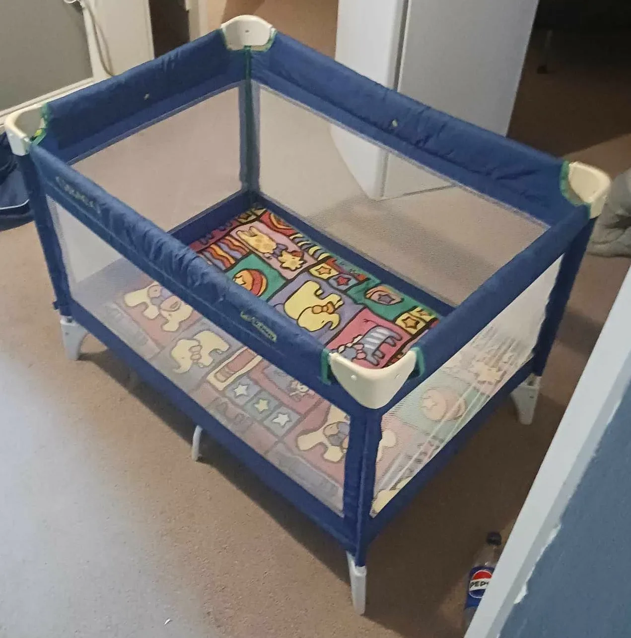 Graco Pack 'n Play Playard thumbnail