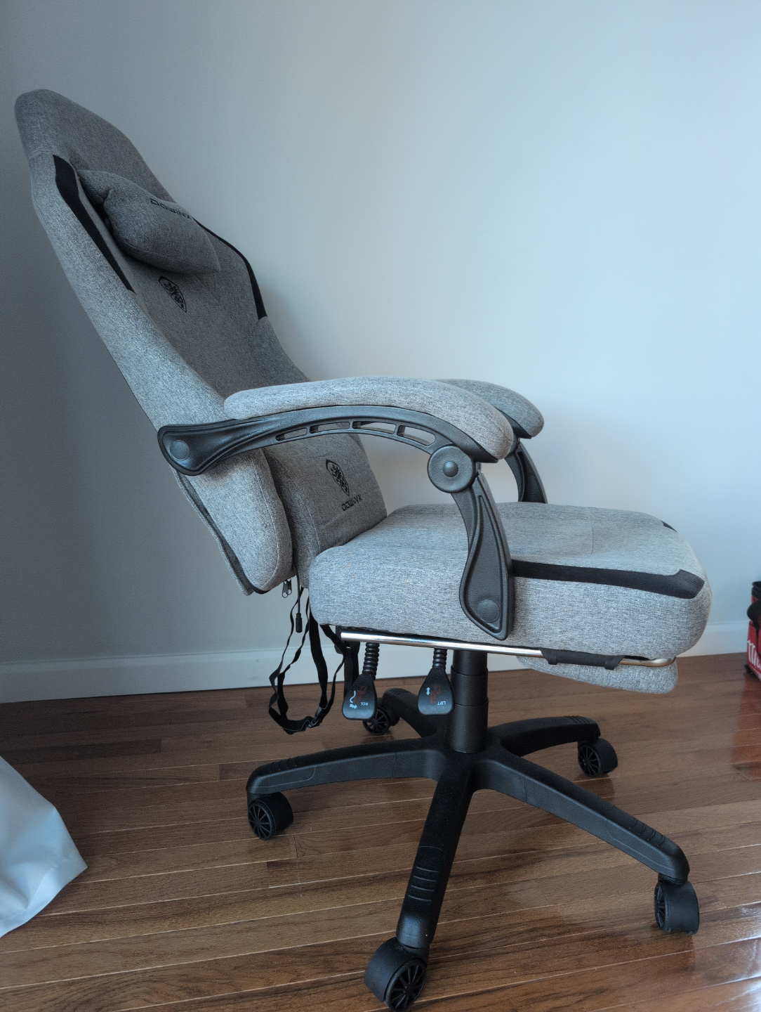 DOWNX Gaming Chair with Footrest - Gray - photo 2