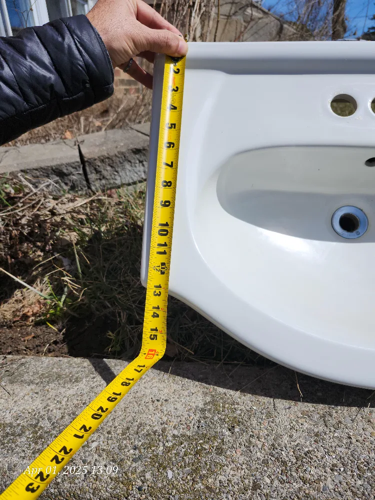 Bathroom Sink - 19" x 16" White image indicator(5)