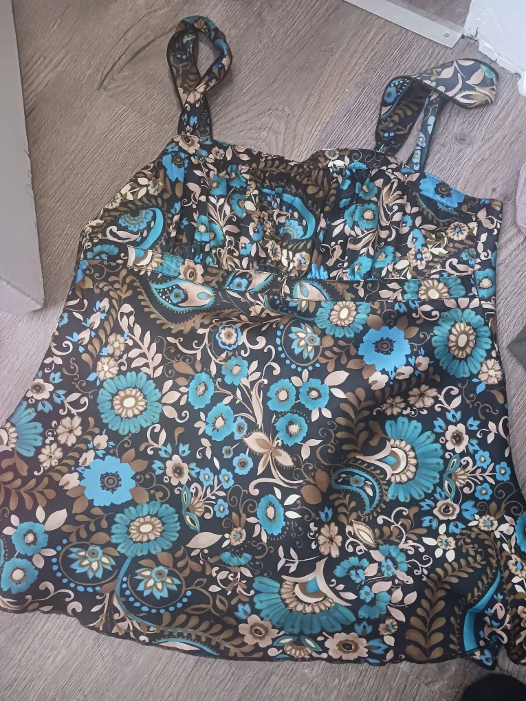 Floral Summer Cami Top thumbnail