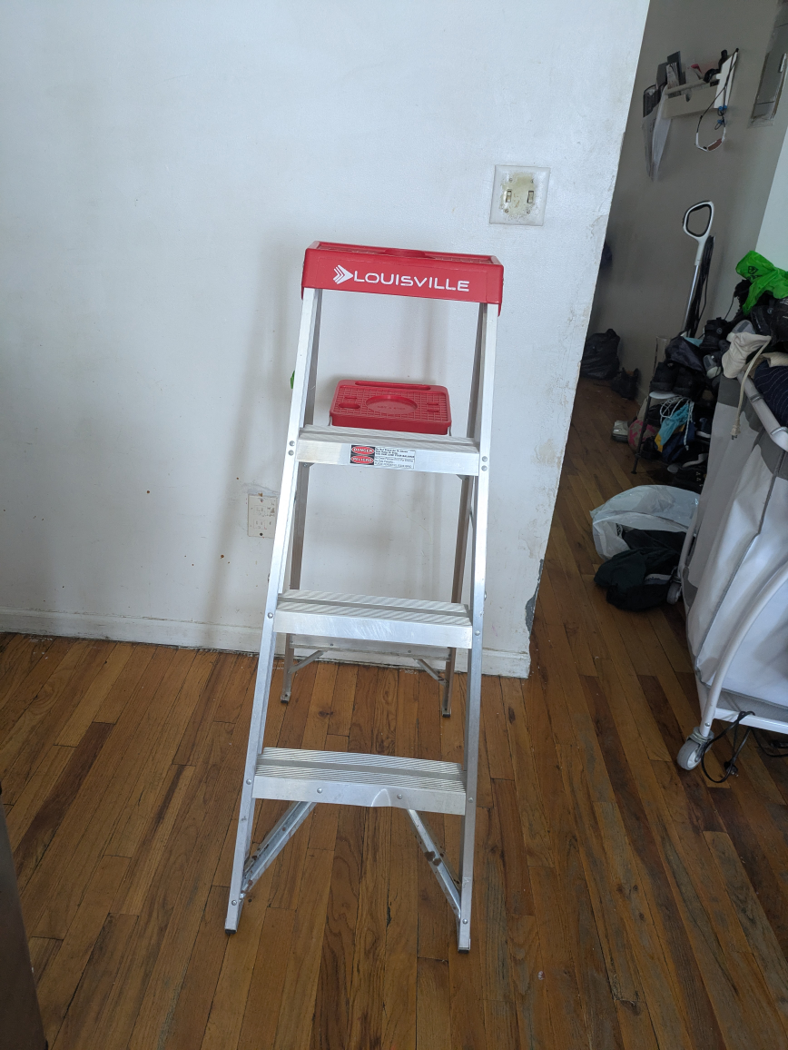 Louisville Ladder - 3-Step Aluminum Step Ladder with Tool Tray - photo 3