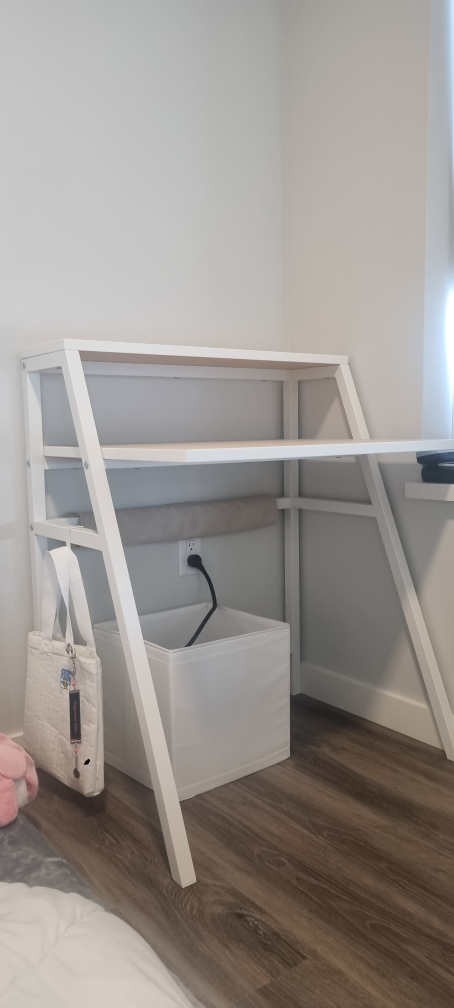 IKEA MITTPLAN Desk - completely new!! - photo 3