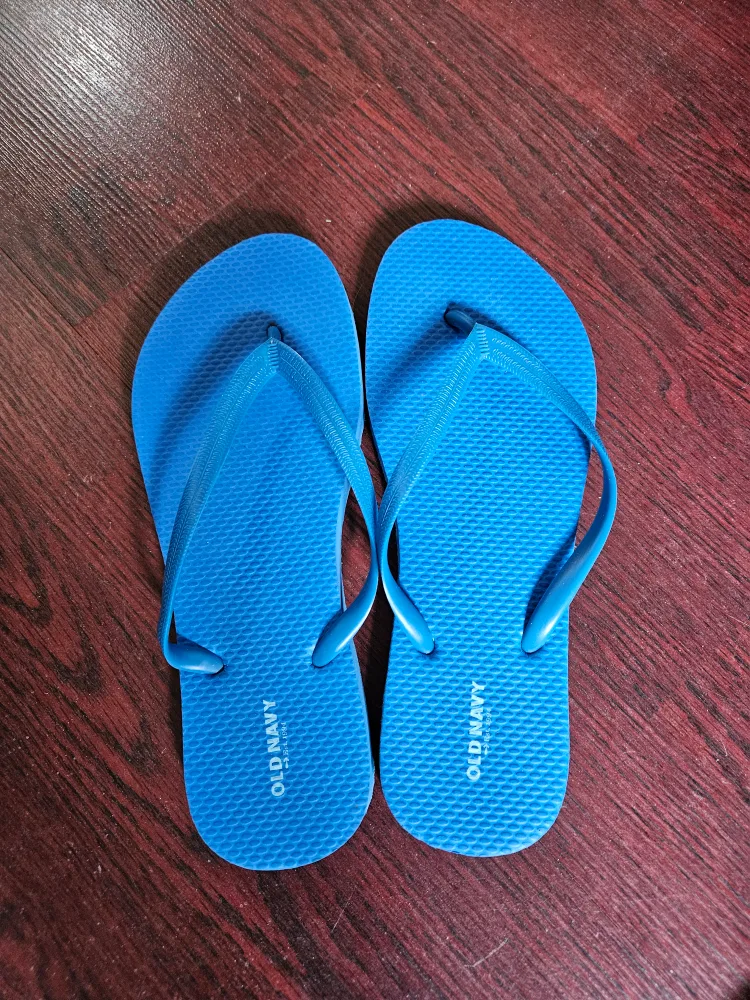 💚  Pair of Old Navy Flip Flops - Blue and Purple thumbnail