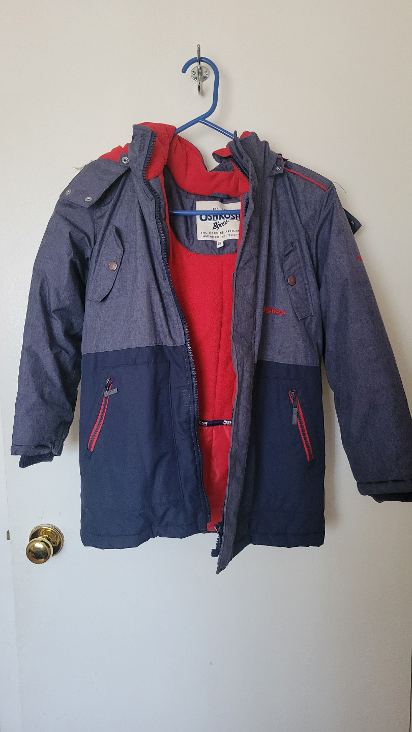 OshKosh B'gosh Boys' Size 8 Winter Jacket