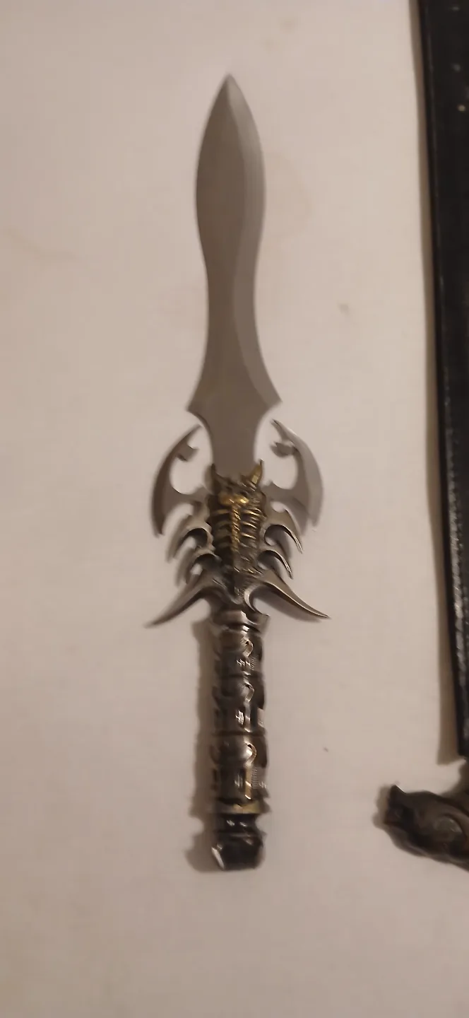Scorpion Dagger thumbnail
