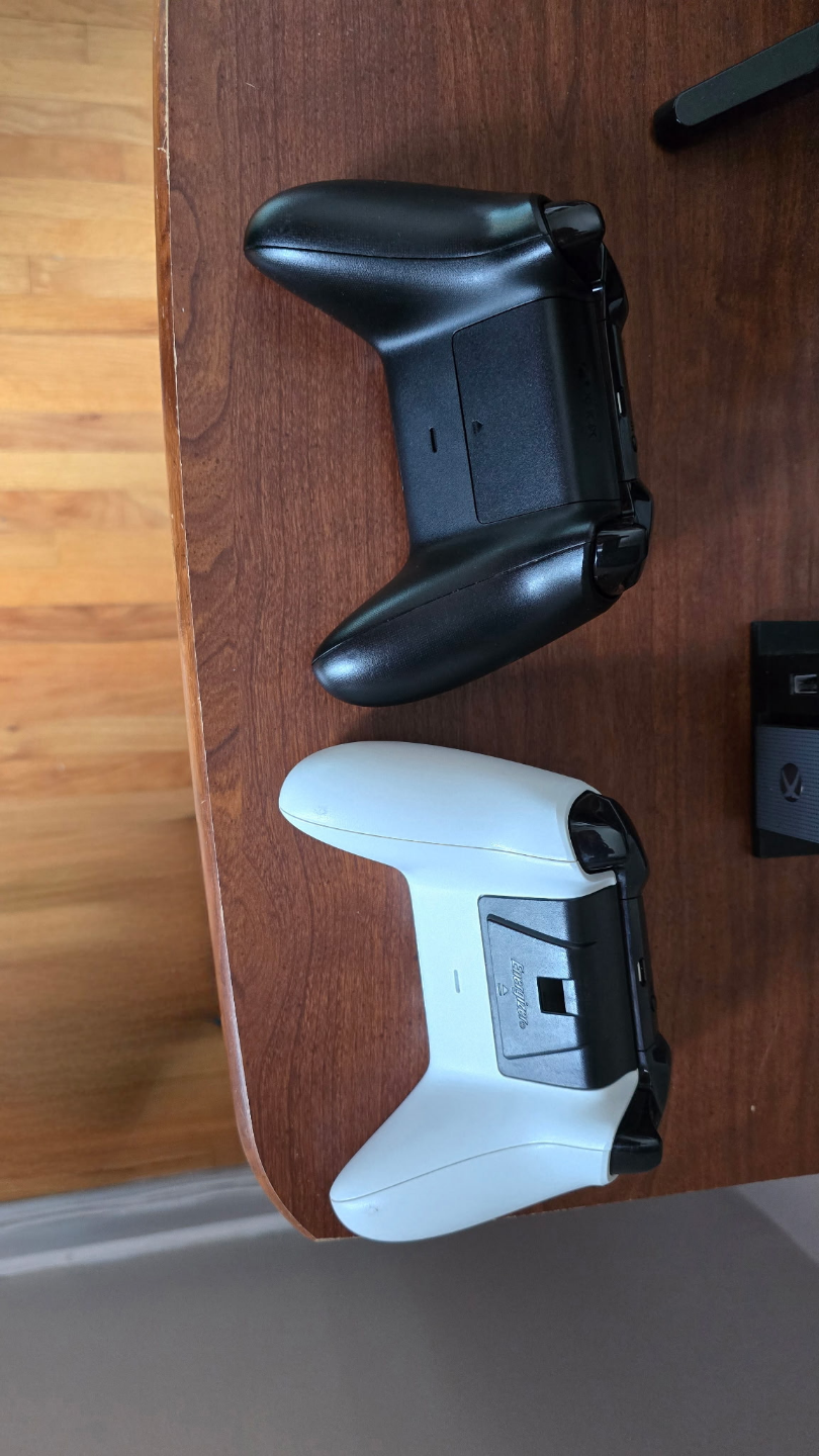 Xbox One X Console with Games and Controllers - photo 3