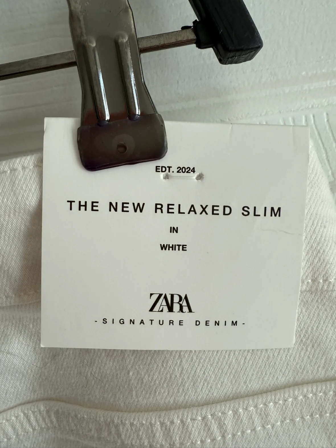 Zara White Jeans 💚 image indicator(4)